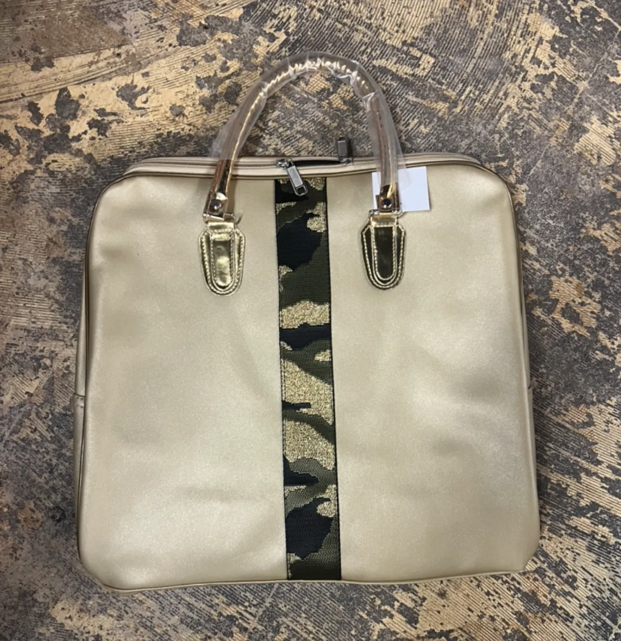 Weekender Totes & Bags Nima