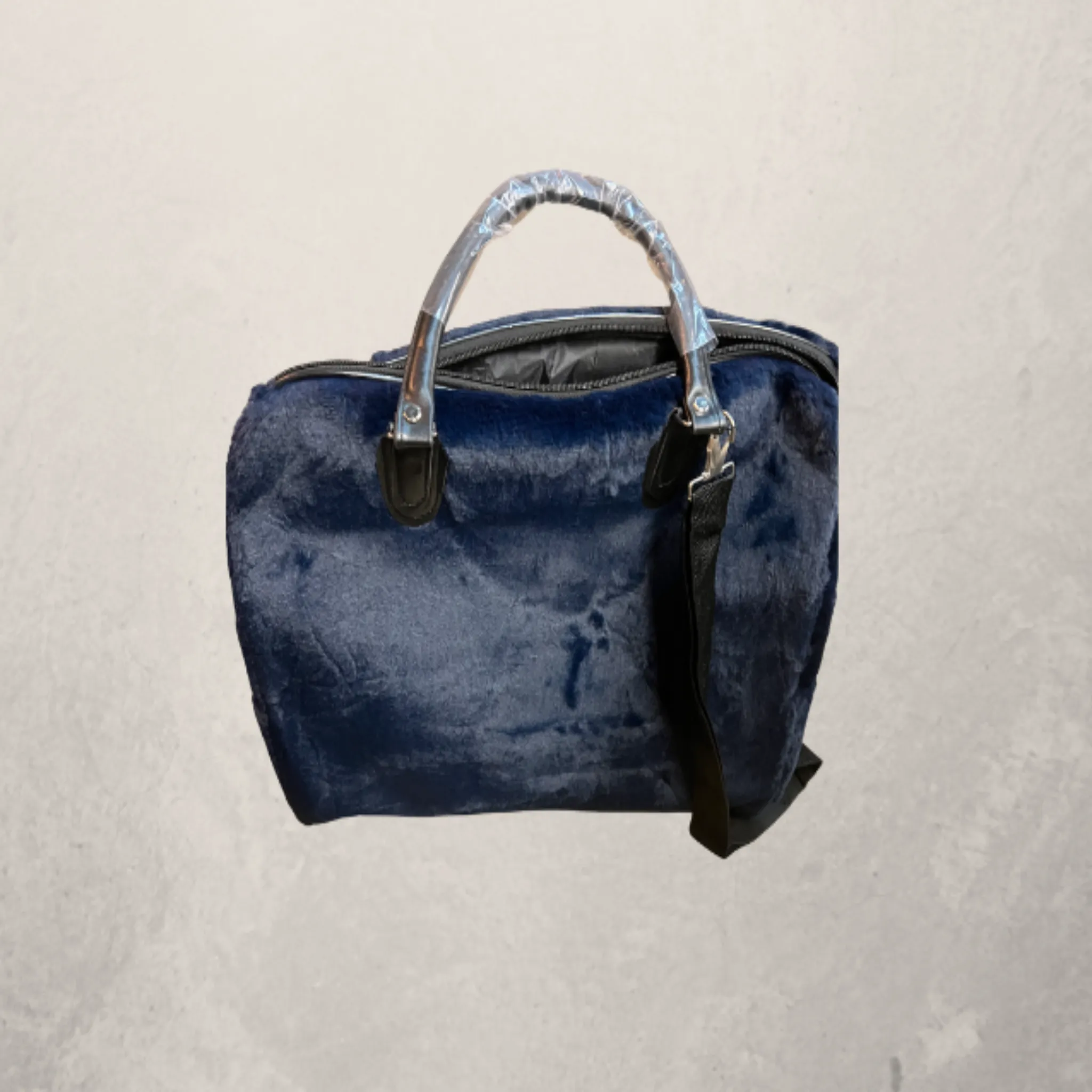 Weekender Totes & Bags Nima